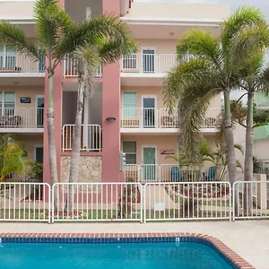 ocean-terrace-202-a-block-from-sandy-beach.top-hotels-puertorico.com/