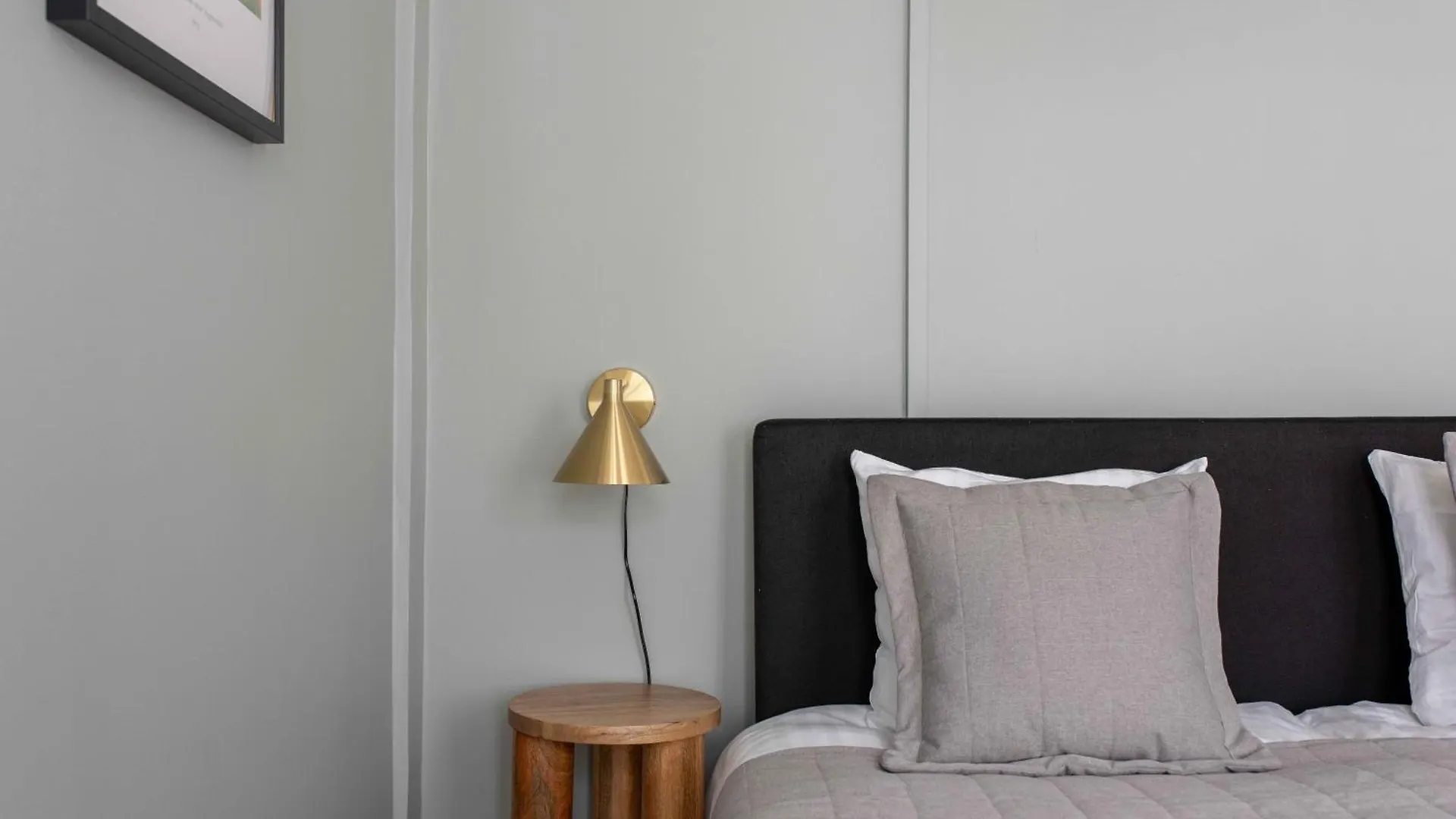 Spacious Tivoli Gardens Apartment W 3 Bedrooms Copenhagen